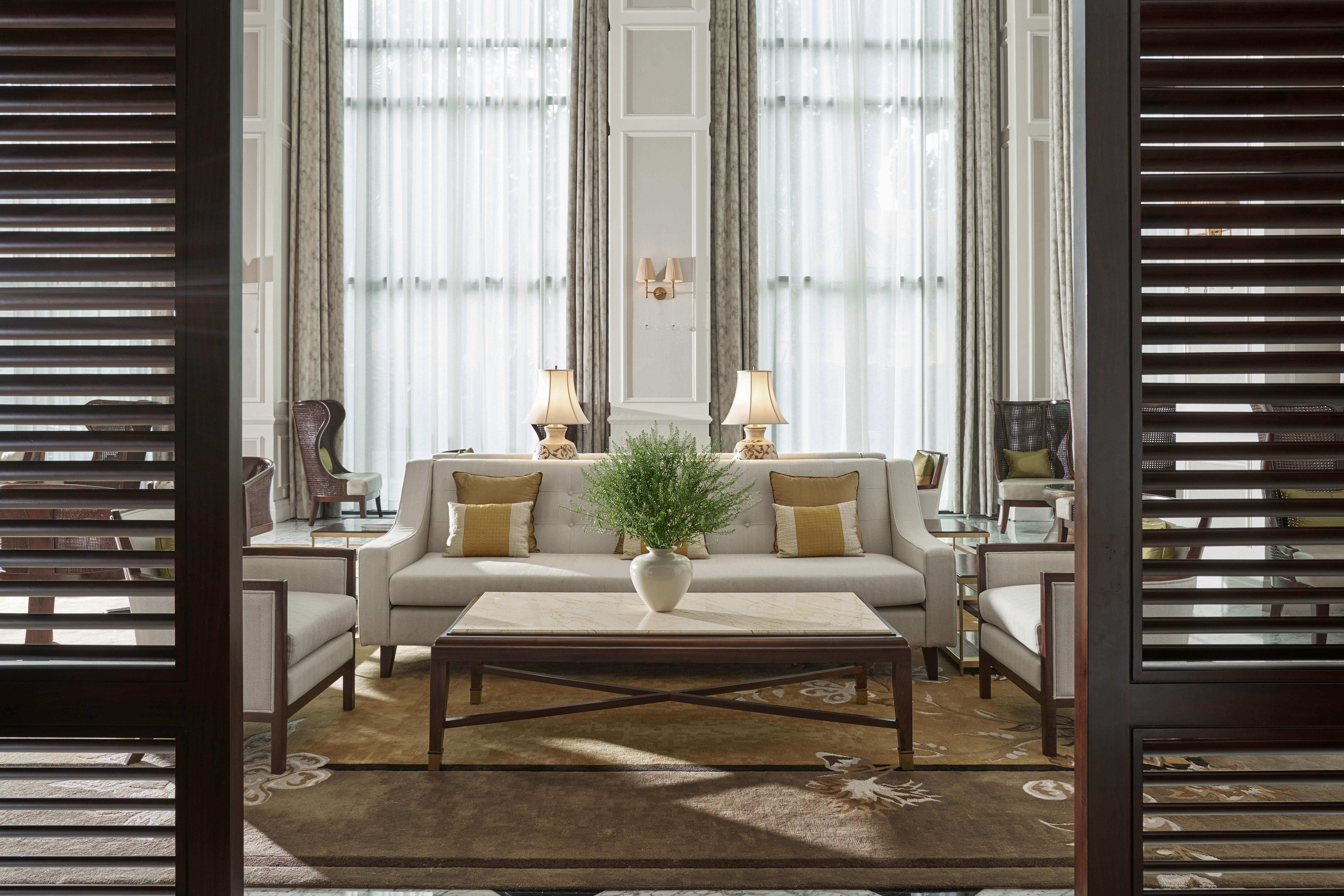 Mai House Saigon Hotel Cidade de Ho Chi Minh Exterior foto The living room of a suite at The St. Regis Mumbai