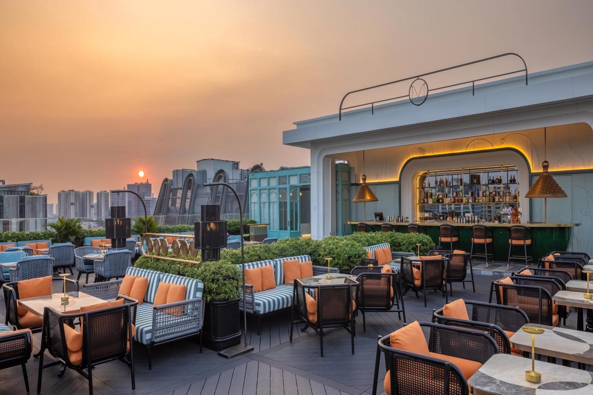 Mai House Saigon Hotel Cidade de Ho Chi Minh Exterior foto The Deck